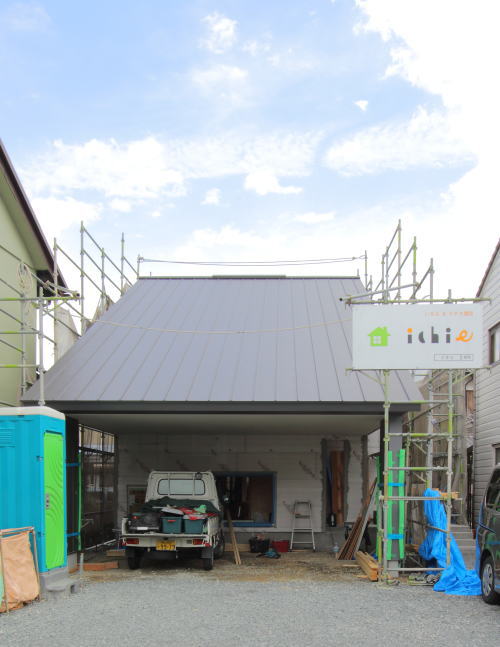 木工事と大屋根